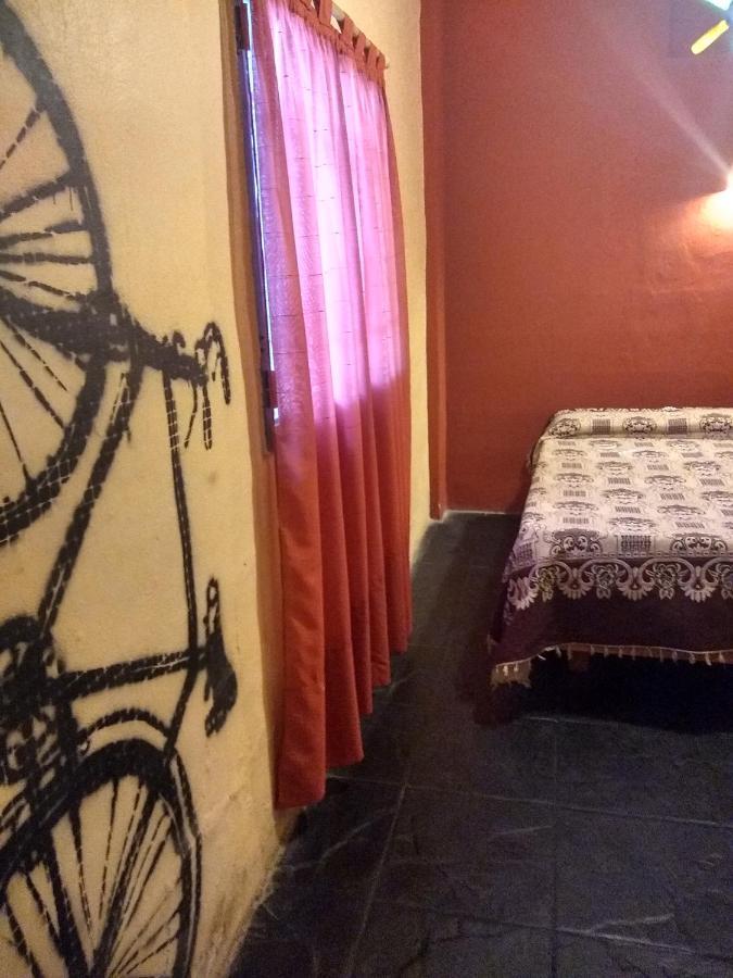 بيت شباب La Bicicleta Solar Casa Abierta Villa Independencia المظهر الخارجي الصورة