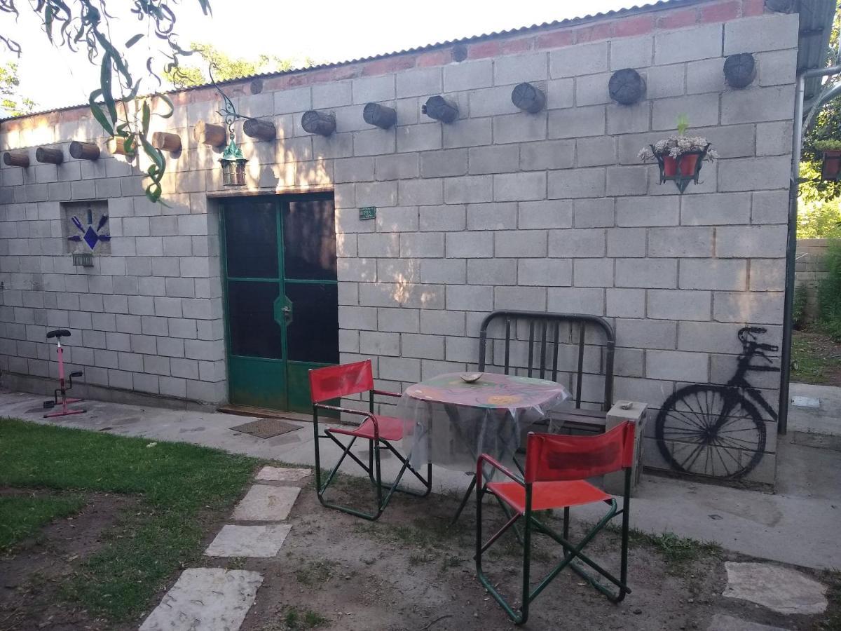 بيت شباب La Bicicleta Solar Casa Abierta Villa Independencia المظهر الخارجي الصورة